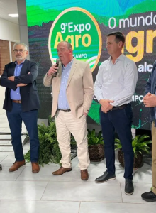 Lideranças e parceiros prestigiam o pré-lançamento estadual da ExpoAgro Cotricampo 2025, na Expointer