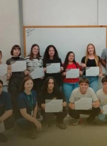 Cotricampo: 10 jovens concluem curso de assistente comercial, através do Programa Jovens Aprendizes