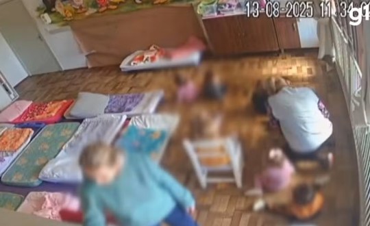 Câmera flagrou agressão dentro de sala de aula.. Foto: Arquivo pessoal