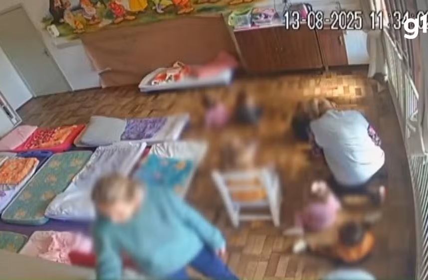 Câmera flagrou agressão dentro de sala de aula.. Foto: Arquivo pessoal