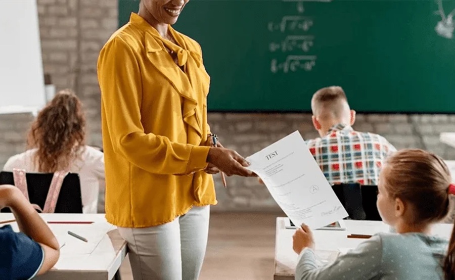 Governo Federal prepara MP para reajuste do piso dos professores acima da inflação