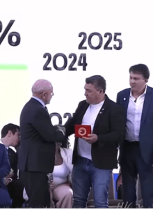 Esperança do Sul brilha em Brasília: Selo Ouro em Alfabetização com o prefeito Ademir Cruz representando a Região Sul do Brasil