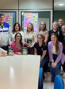 “Palavras que permanecem: Educação homenageia projeto que transformou vivências em memória e leitura”