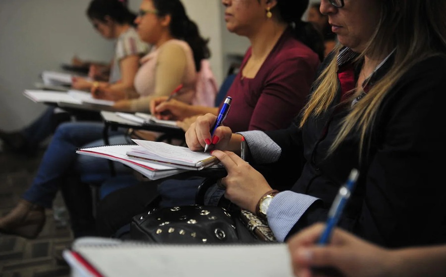 Salários de até R$ 18 mil: veja a lista de concursos públicos abertos no Rio Grande do Sul